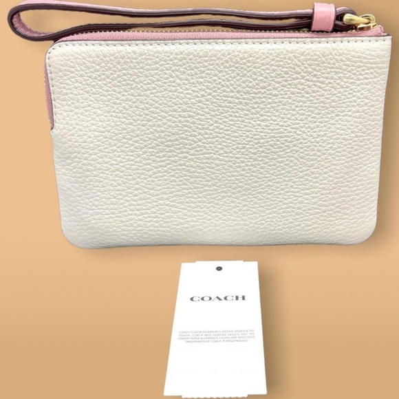 Coach Heart Wristlet - Picture 2 of 4